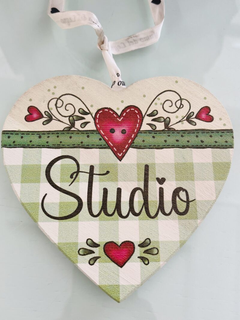 Cuore tag Studio